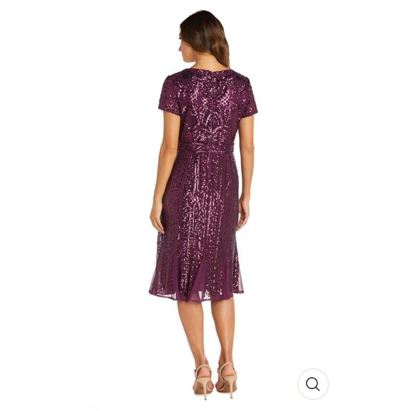 NWT R & M Richards Plum Midi Length Mesh Sequin Dress w/ Godet Insets‎ Size 8 - Picture 2 of 4